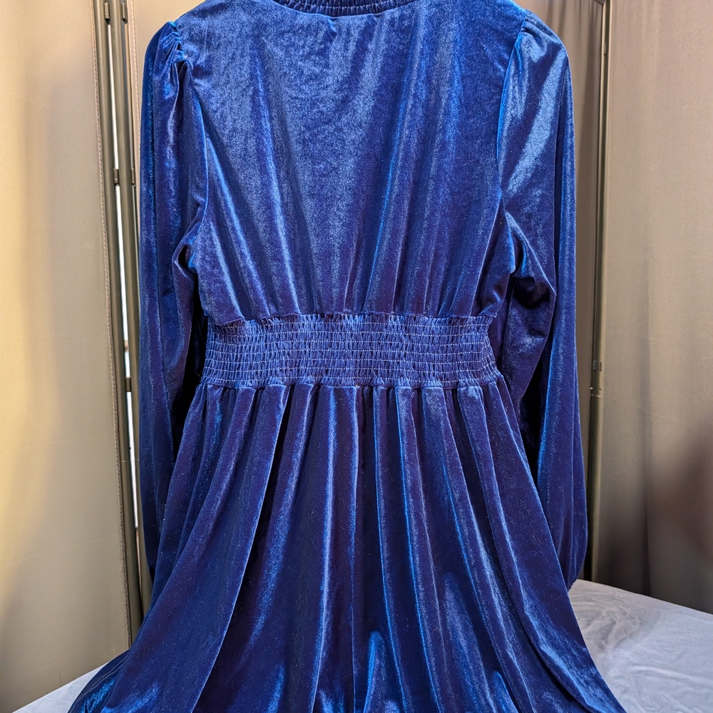 1XL SHEIN Royal  Blue Velvet Long Sleeve Dress